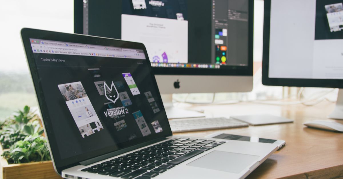 Website Builder vs. Custom Website: What's Right for Your Chattanooga Business?